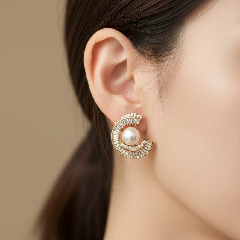 Crescent Pearl